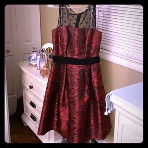 Beautiful Eliza J - A-line dress !